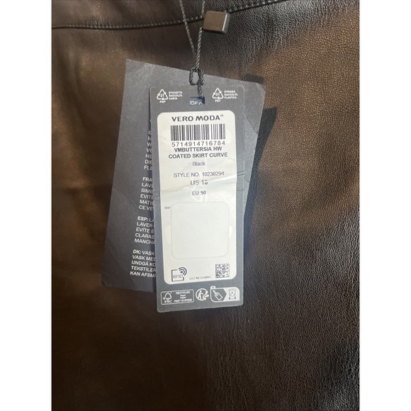 Vero Moda NWT Black Faux Leather Knee Length  Plus Friendly Party Skirt Size 18 - Picture 3 of 8